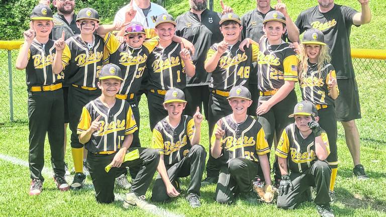 Back: Asst Coach Jesse Soehngen, Asst Coach John Ellis, Head Coach Joe Ragonese, Asst Coach Scott Sorensen, Asst Coach Tim Jacobsen; middle: Dylan Regan, Lorenzo Soehngen, Joseph Ragonese, Ryder Jacobsen, Nico Aurilia, Noah Ellis, Sebastian Sorensen; front: Chris Cheski, Lucas Smart, Bentley Batson, Liam McNamee.